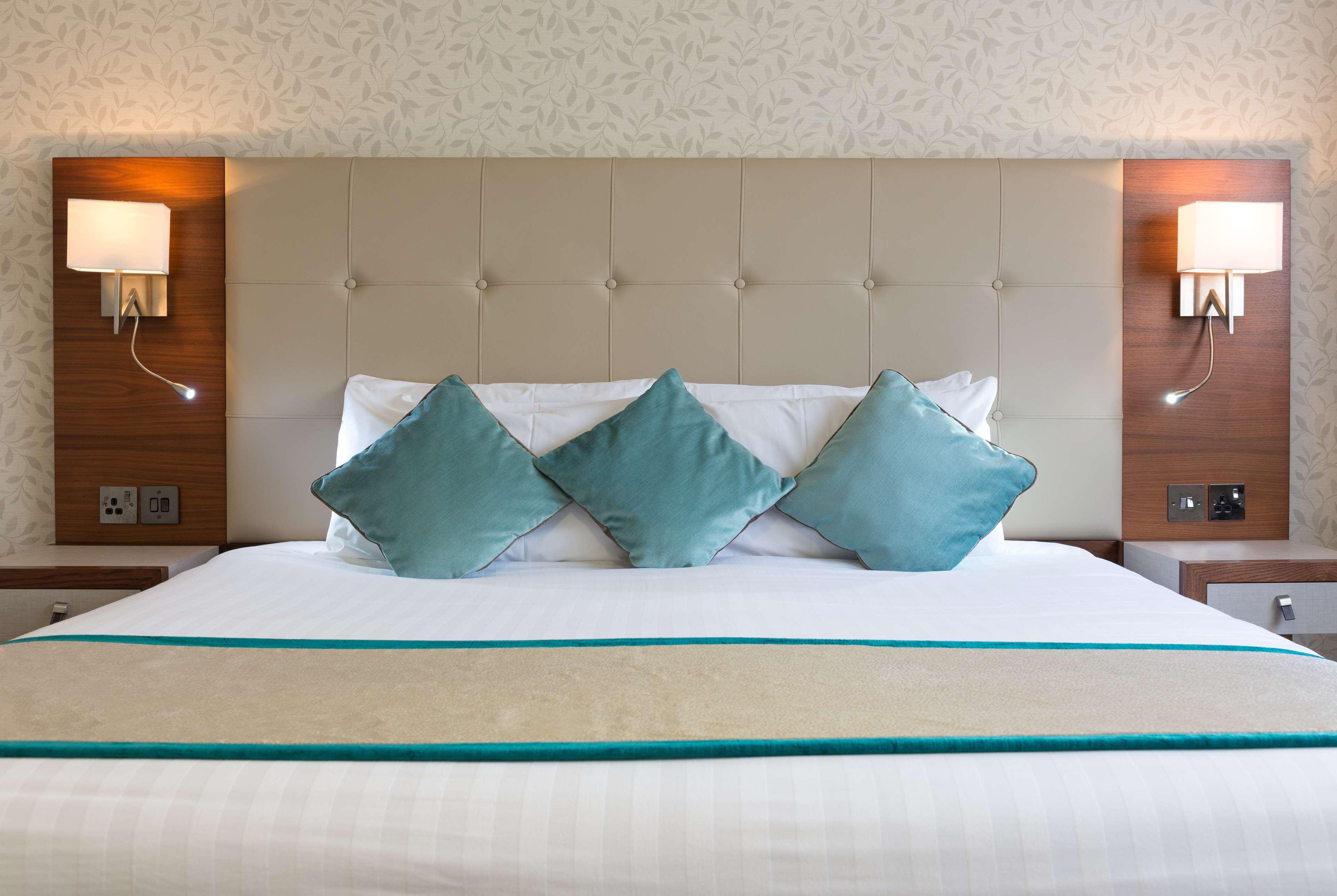 Best Western Red Lion Hotel Σαλισμπέρι Εξωτερικό φωτογραφία