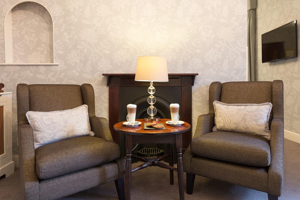 Best Western Red Lion Hotel Σαλισμπέρι Εξωτερικό φωτογραφία